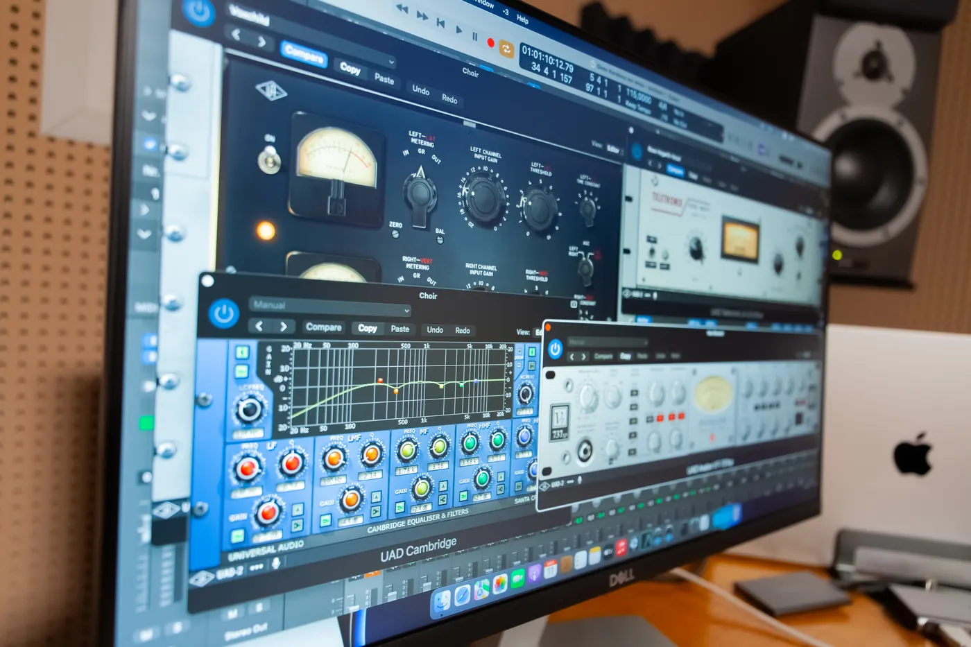 Обработка на плагинах UAD в Logic Pro