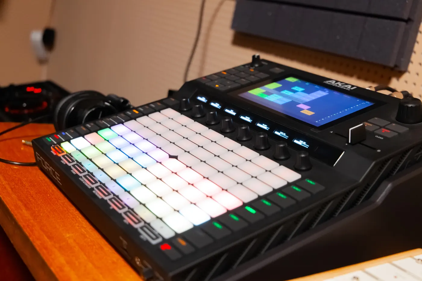 AKAI Force